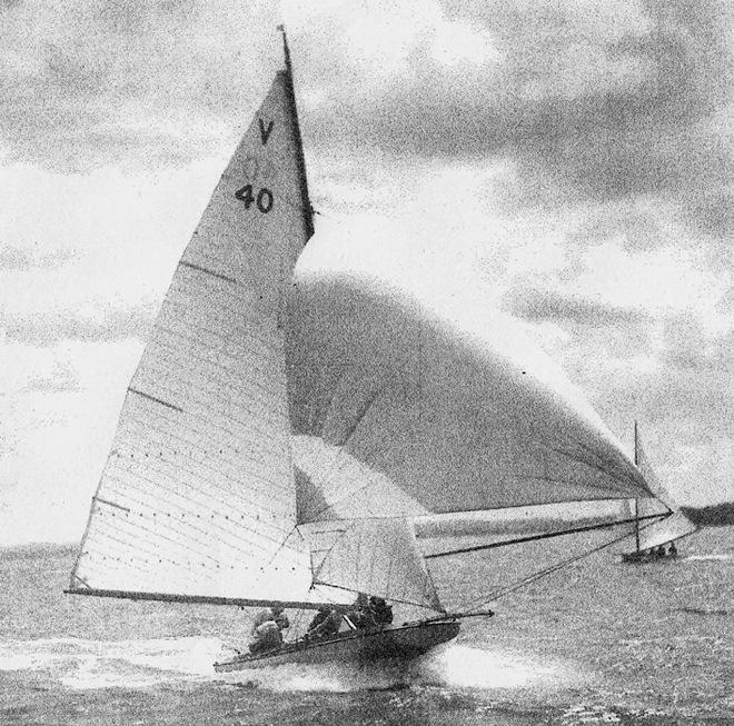 1950 Komutu clearly shows the radical bow © Frank Quealey /Australian 18 Footers League http://www.18footers.com.au